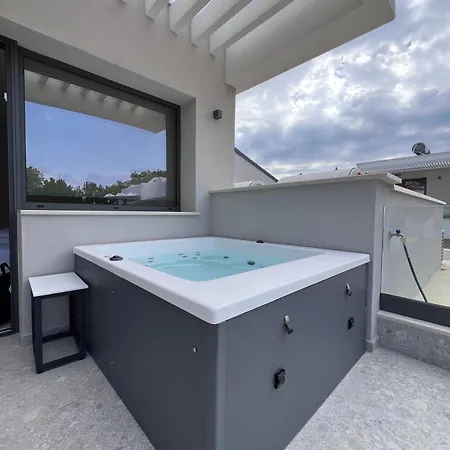 Sealuxe Living