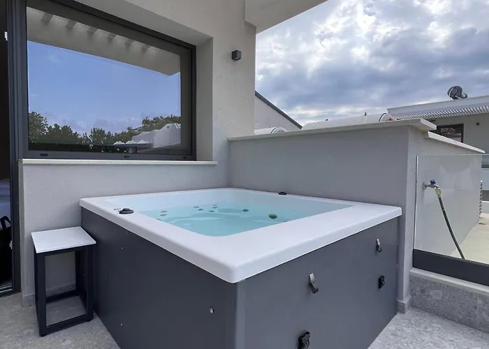 Sealuxe Living