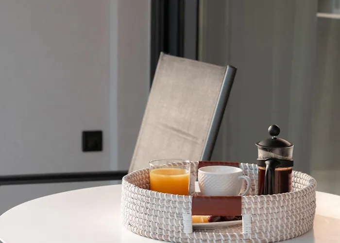 Sealuxe Living Апарт-отель 4*