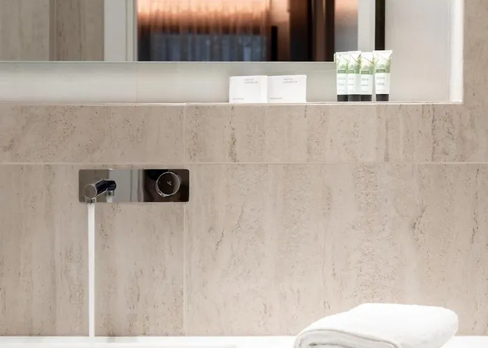 Sealuxe Living Апарт-отель 4*
